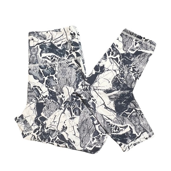 Marika Workout Leggings Snake Pattern - Picture 1 of 8